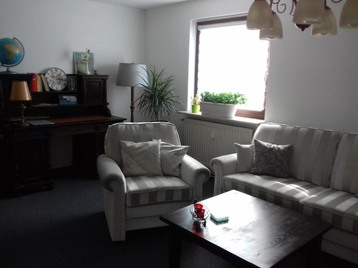 Ferienwohnung, Monteurwohnung Bis 6 Personen Rottorf Exterior foto