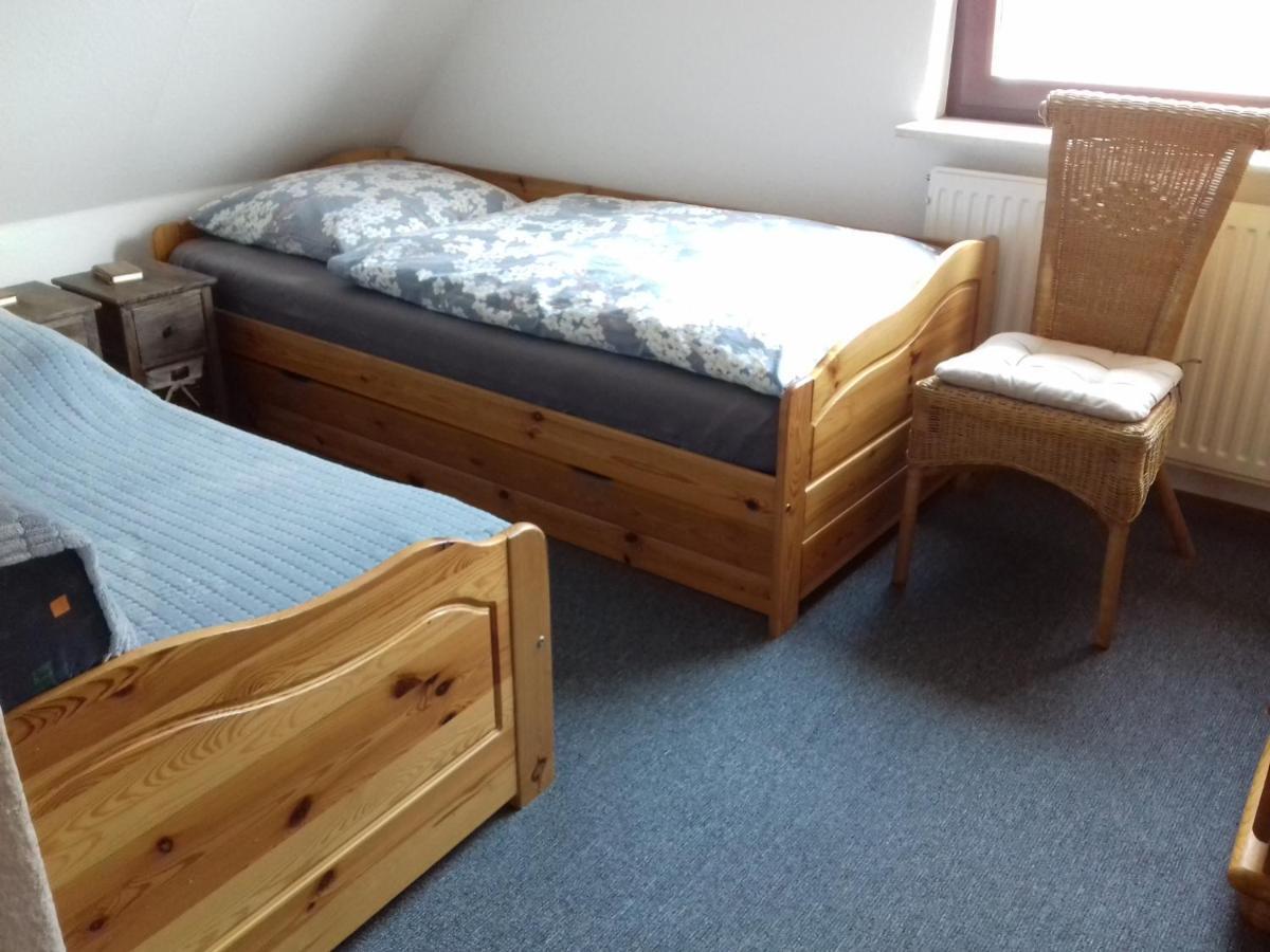 Ferienwohnung, Monteurwohnung Bis 6 Personen Rottorf Exterior foto